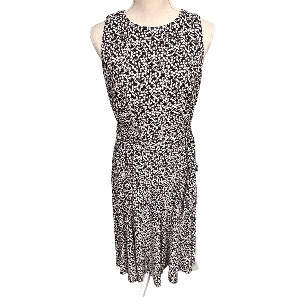 Anne Klein Long Black and White Sleeveless Dress Size 10 SKU#C24336